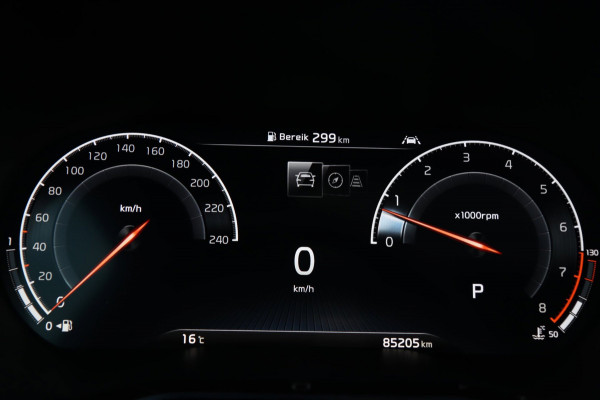 Kia Xceed 1.4 T-GDi Launch Edition / PANODAK / JBL / KEYLESS / CARPLAY / CAMERA