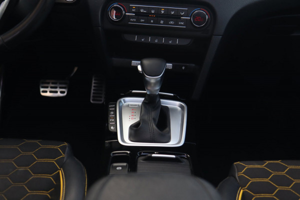 Kia Xceed 1.4 T-GDi Launch Edition / PANODAK / JBL / KEYLESS / CARPLAY / CAMERA