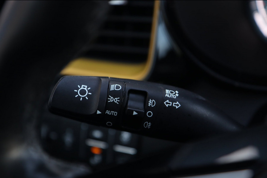 Kia Xceed 1.4 T-GDi Launch Edition / PANODAK / JBL / KEYLESS / CARPLAY / CAMERA