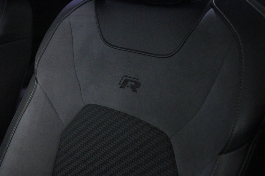 Volkswagen T-Roc 2.0 TSI 4Motion R /PANO/CARPLAYBLINDSPOT/D/SFEER/ACC/VOL