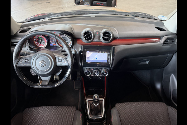 Suzuki Swift 1.4 Sport Smart Hybrid | Navi | ACC | 17" | Dodehoek | Carplay | Camera | 100% Onderhouden!