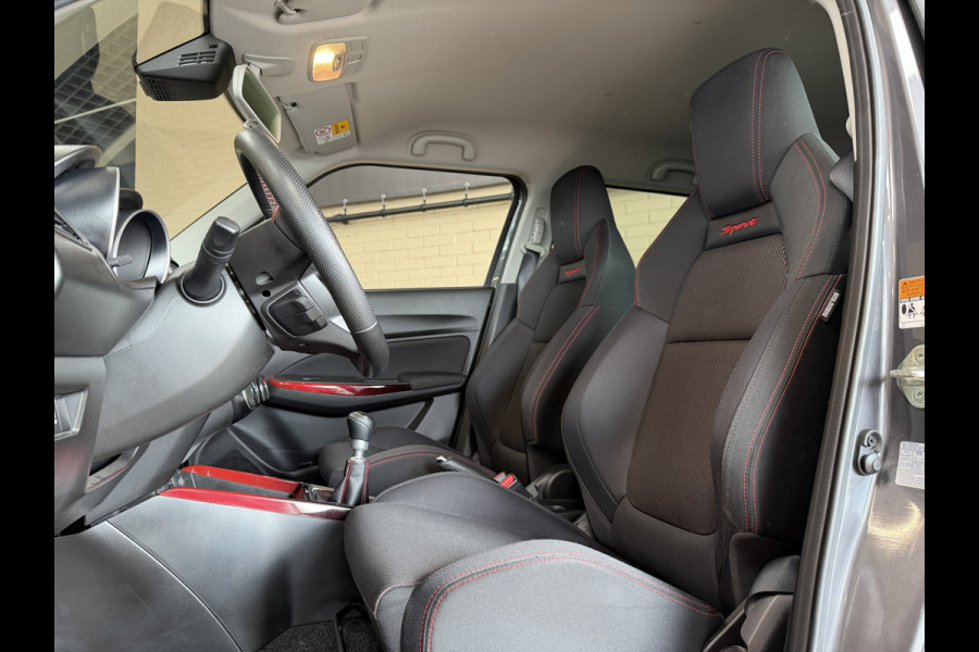 Suzuki Swift 1.4 Sport Smart Hybrid | Navi | ACC | 17" | Dodehoek | Carplay | Camera | 100% Onderhouden!