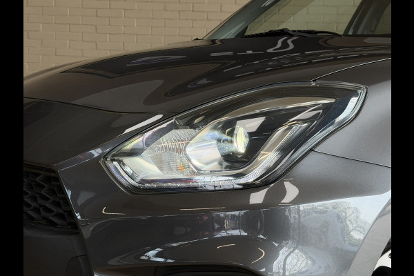 Suzuki Swift 1.4 Sport Smart Hybrid | Navi | ACC | 17" | Dodehoek | Carplay | Camera | 100% Onderhouden!