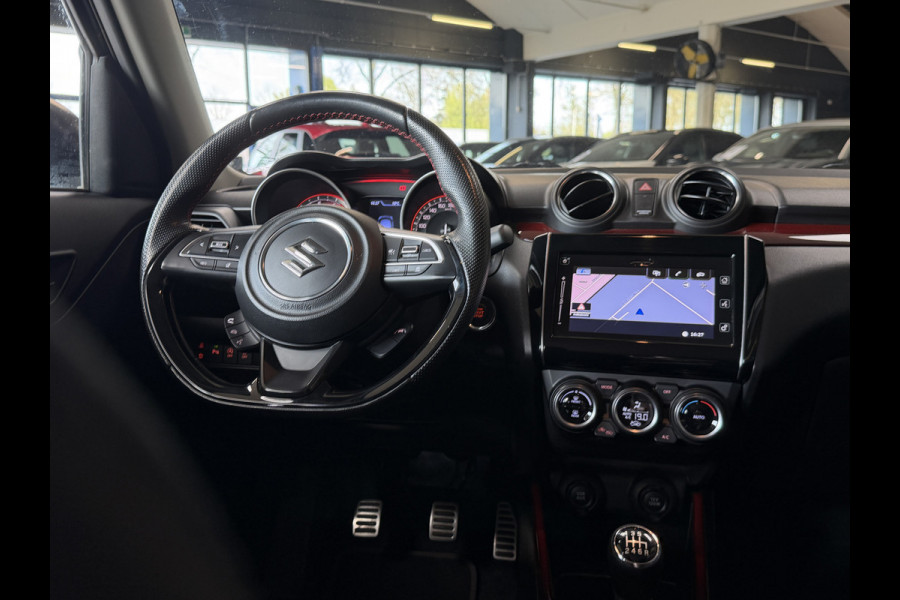 Suzuki Swift 1.4 Sport Smart Hybrid | Navi | ACC | 17" | Dodehoek | Carplay | Camera | 100% Onderhouden!