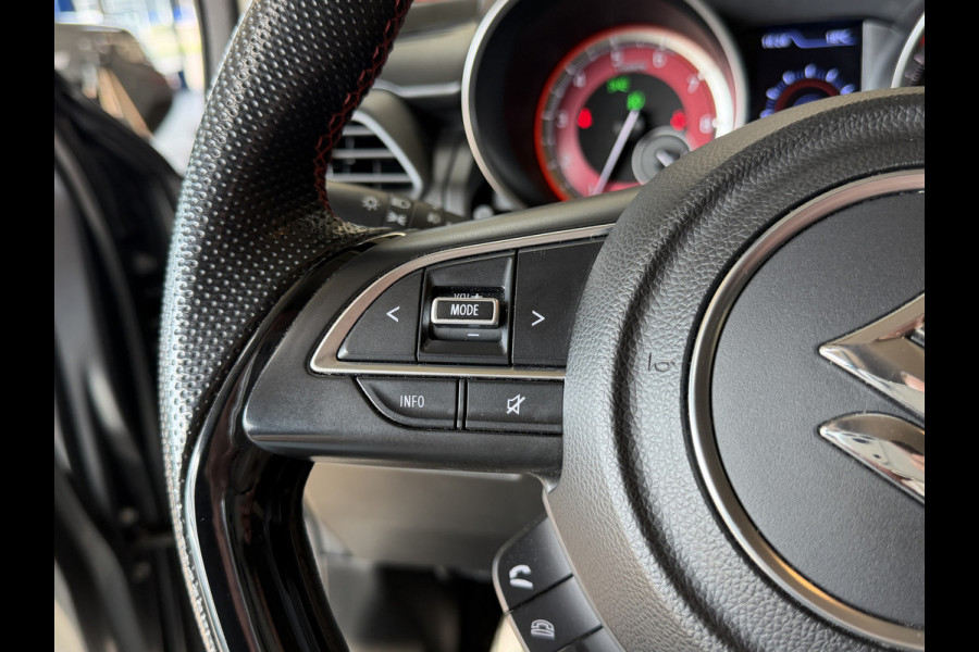 Suzuki Swift 1.4 Sport Smart Hybrid | Navi | ACC | 17" | Dodehoek | Carplay | Camera | 100% Onderhouden!