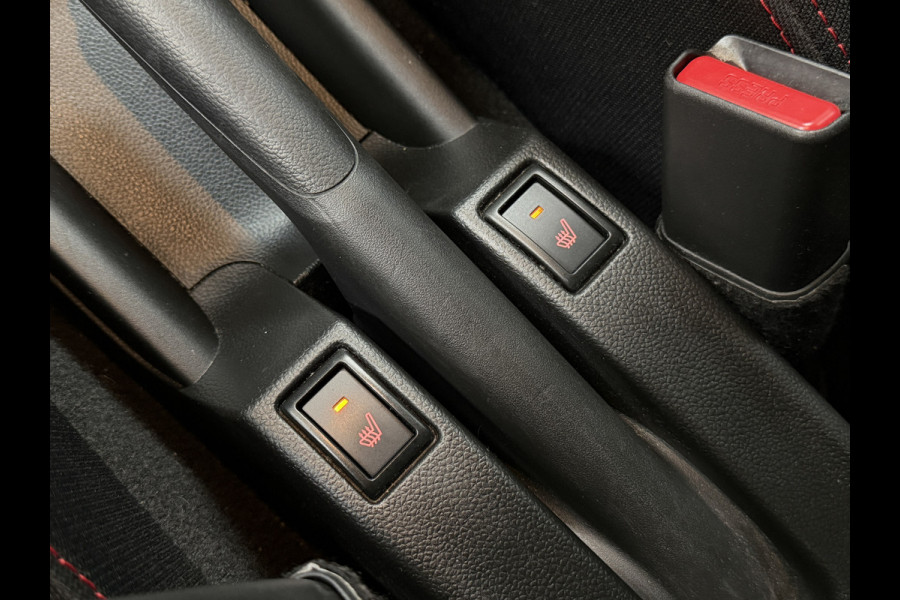 Suzuki Swift 1.4 Sport Smart Hybrid | Navi | ACC | 17" | Dodehoek | Carplay | Camera | 100% Onderhouden!