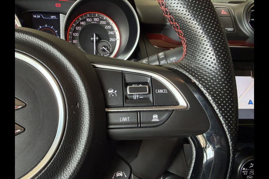 Suzuki Swift 1.4 Sport Smart Hybrid | Navi | ACC | 17" | Dodehoek | Carplay | Camera | 100% Onderhouden!