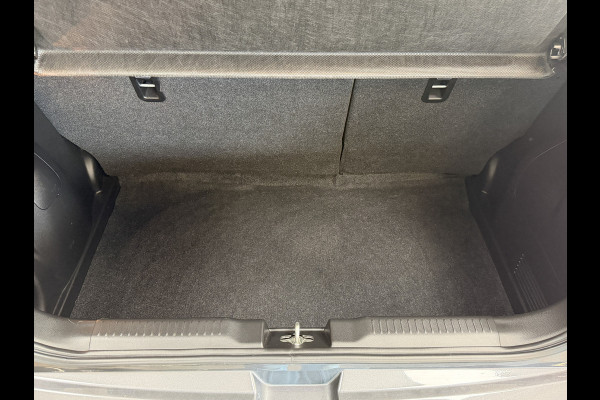 Suzuki Swift 1.4 Sport Smart Hybrid | Navi | ACC | 17" | Dodehoek | Carplay | Camera | 100% Onderhouden!