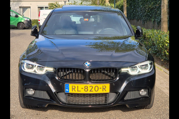 BMW 3-serie 330i M Sport Apple Pano CarPlay 360 Camera H&K 100% Dealer onderhouden 19inch M 330i High Executive