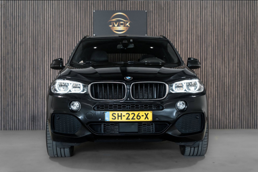 BMW X5 XDrive30d M-Sport 7p. Pano Leder Camera Led