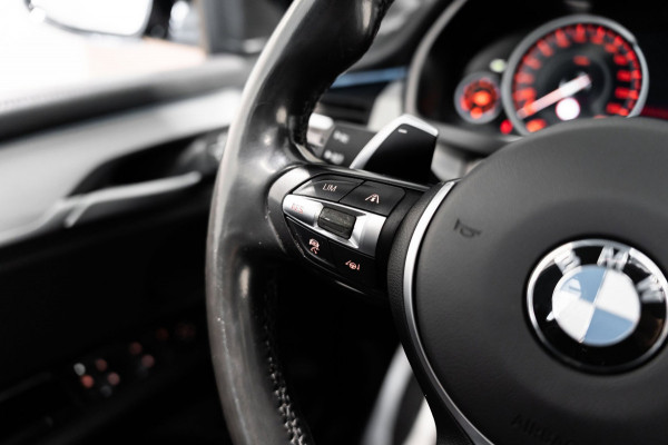 BMW X5 XDrive30d M-Sport 7p. Pano Leder Camera Led