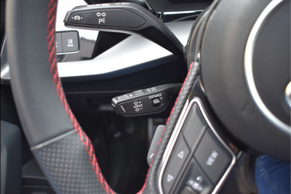 Audi A3 Sportback 45 TFSI e S-Line 245 Pk RS-Stoel Rood Stiksel B&O Camera Massage ACC 18 Inch RS3