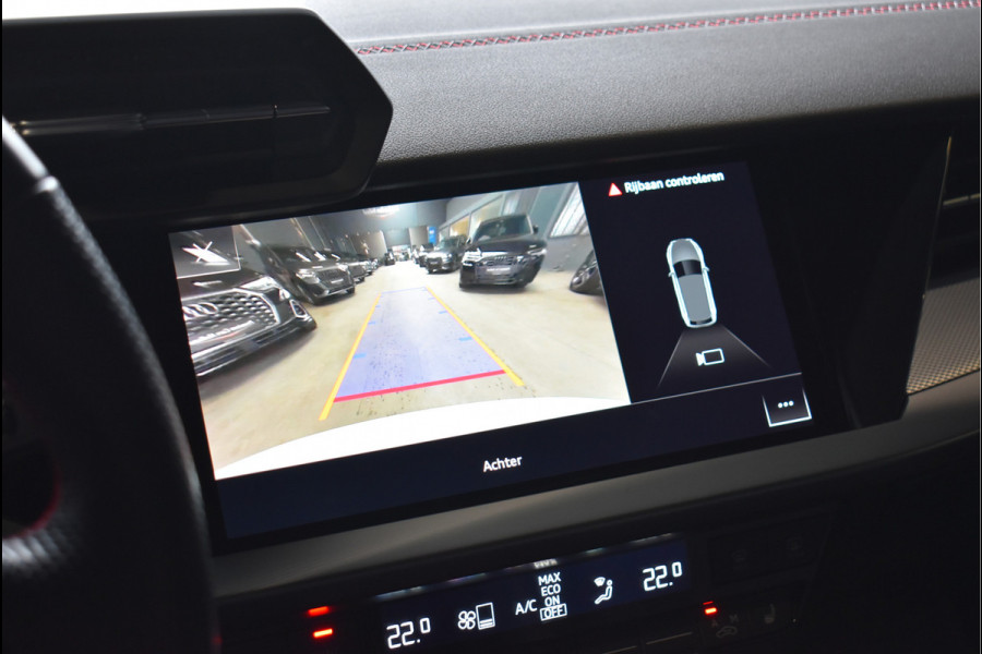 Audi A3 Sportback 45 TFSI e S-Line 245 Pk RS-Stoel Rood Stiksel B&O Camera Massage ACC 18 Inch RS3