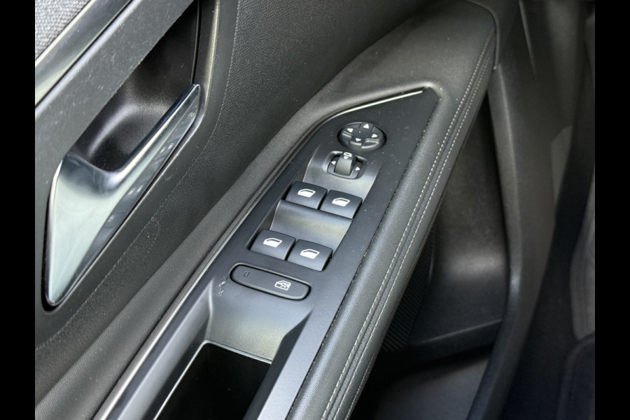 Peugeot 5008 BWJ 2021 | 1.2T 131PK Premium Av. AUTOMAAT | CLIMA | NAVI | CAMERA A | LEDER/STOF | CARPLAY | 19'' LMV | PDC 2X