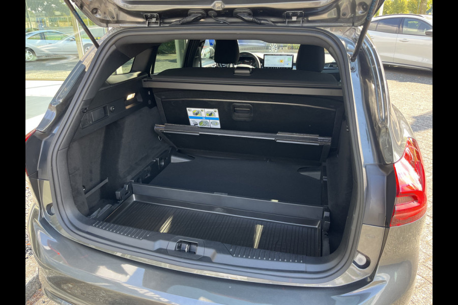 Ford FOCUS Wagon 1.0 EcoBoost Hybrid ST Line 125pk/92kW 6-bak | Driver Assistance Pack | Winter Pack | Adapt. Cruise | BLIS | Camera |