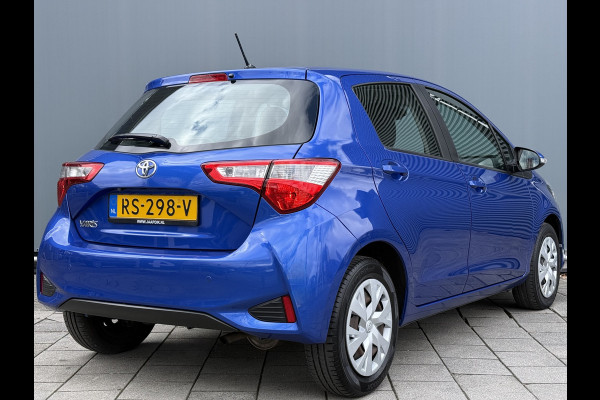 Toyota Yaris BWJ 2018 | 1.0 VVT-i 70PK Aspiration | CLIMA | NAVI | CAMERA A | EL RAMEN | EL SPIEGELS | LEDEREN STUUR |