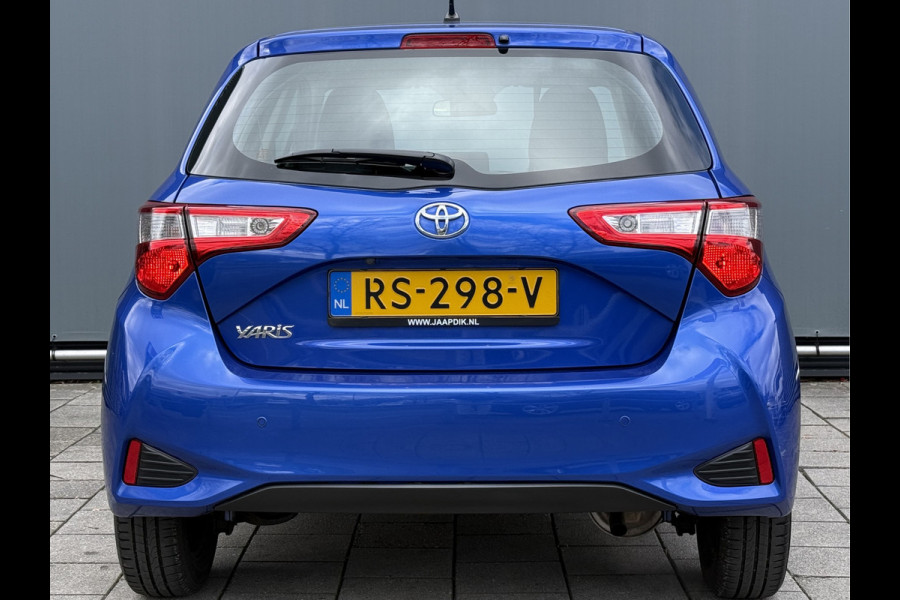 Toyota Yaris BWJ 2018 | 1.0 VVT-i 70PK Aspiration | CLIMA | NAVI | CAMERA A | EL RAMEN | EL SPIEGELS | LEDEREN STUUR |