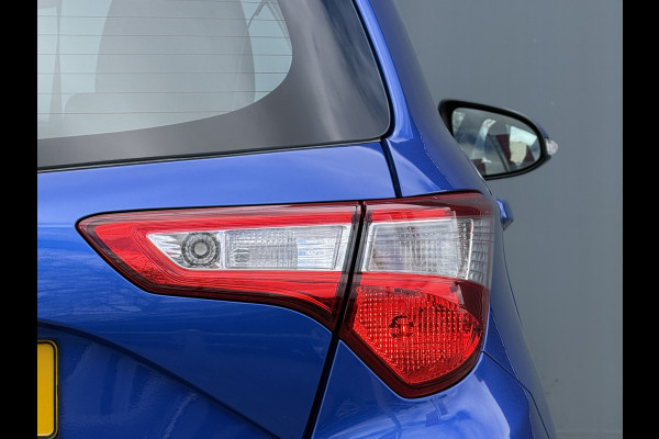 Toyota Yaris BWJ 2018 | 1.0 VVT-i 70PK Aspiration | CLIMA | NAVI | CAMERA A | EL RAMEN | EL SPIEGELS | LEDEREN STUUR |