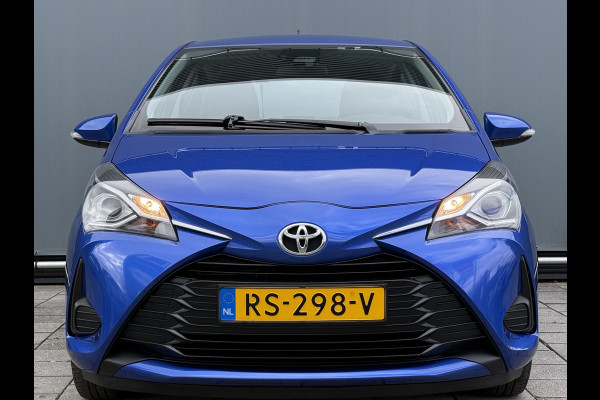 Toyota Yaris BWJ 2018 | 1.0 VVT-i 70PK Aspiration | CLIMA | NAVI | CAMERA A | EL RAMEN | EL SPIEGELS | LEDEREN STUUR |