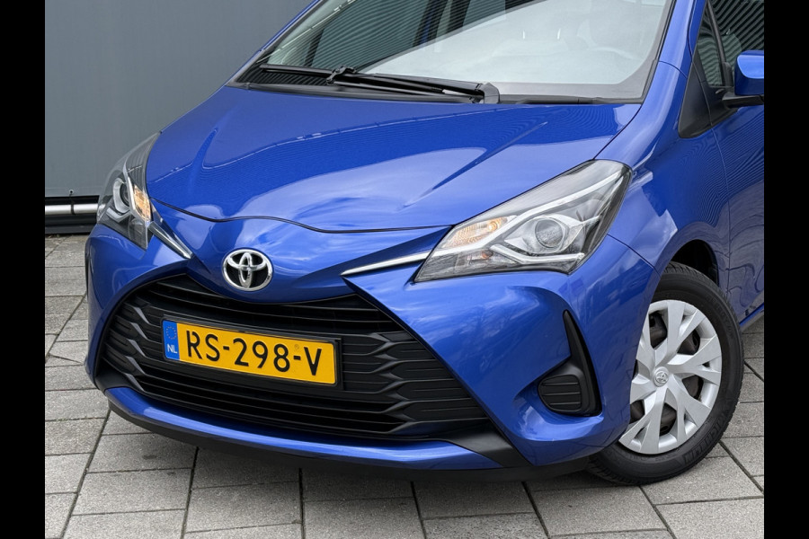 Toyota Yaris BWJ 2018 | 1.0 VVT-i 70PK Aspiration | CLIMA | NAVI | CAMERA A | EL RAMEN | EL SPIEGELS | LEDEREN STUUR |