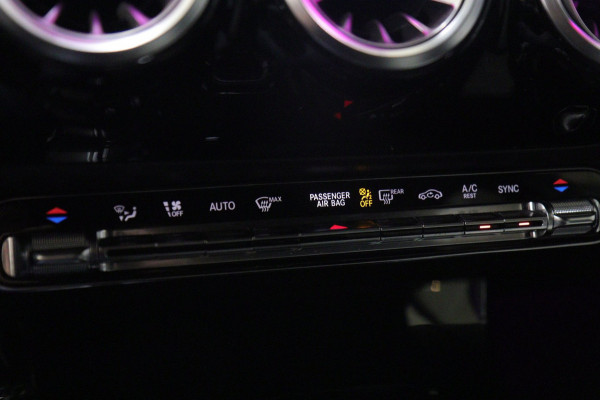Mercedes-Benz A-Klasse 220 Launch Edition NAP Pano/Burm/Carplay/Mem/Sfeer/Acc/Vol