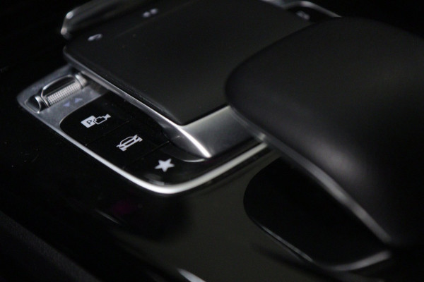 Mercedes-Benz A-Klasse 220 Launch Edition NAP Pano/Burm/Carplay/Mem/Sfeer/Acc/Vol