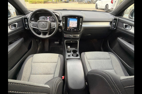 Volvo XC40 1.5 T5 Recharge Inscription Business | Navigatie | Camera | Cruise | Climate | 18".