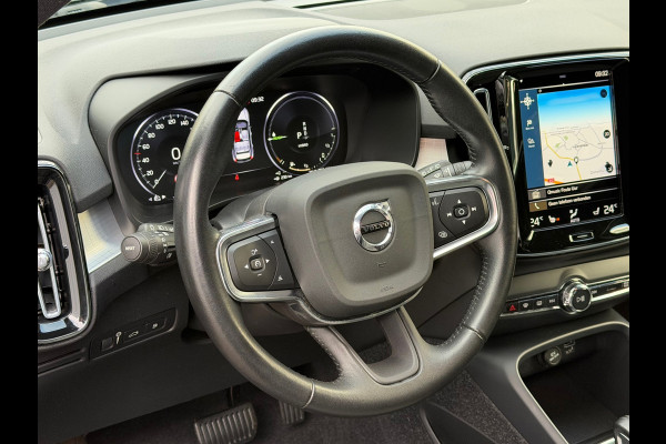 Volvo XC40 1.5 T5 Recharge Inscription Business | Navigatie | Camera | Cruise | Climate | 18".