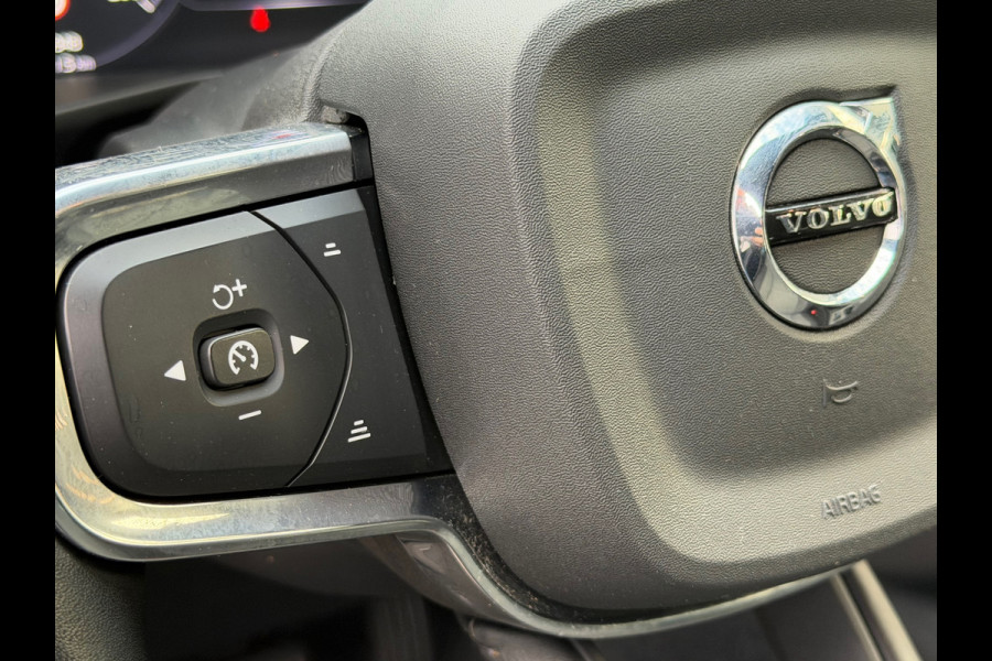 Volvo XC40 1.5 T5 Recharge Inscription Business | Navigatie | Camera | Cruise | Climate | 18".