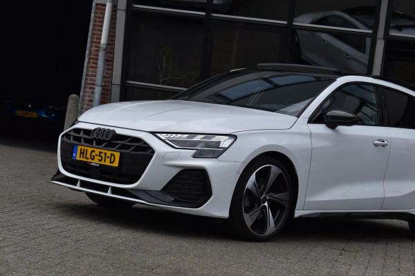 Audi A3 Sportback 35 TFSI 3x S-line Pano HUD Sonos Lane Camera Leder