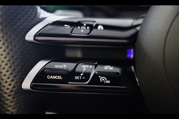 Mercedes-Benz CLE Coupé 300 e AMG 53 Look / Acc / Massage / BURMESTER / Head Up / 360 Camera / Leder / Open Pano / Dig Light / 19