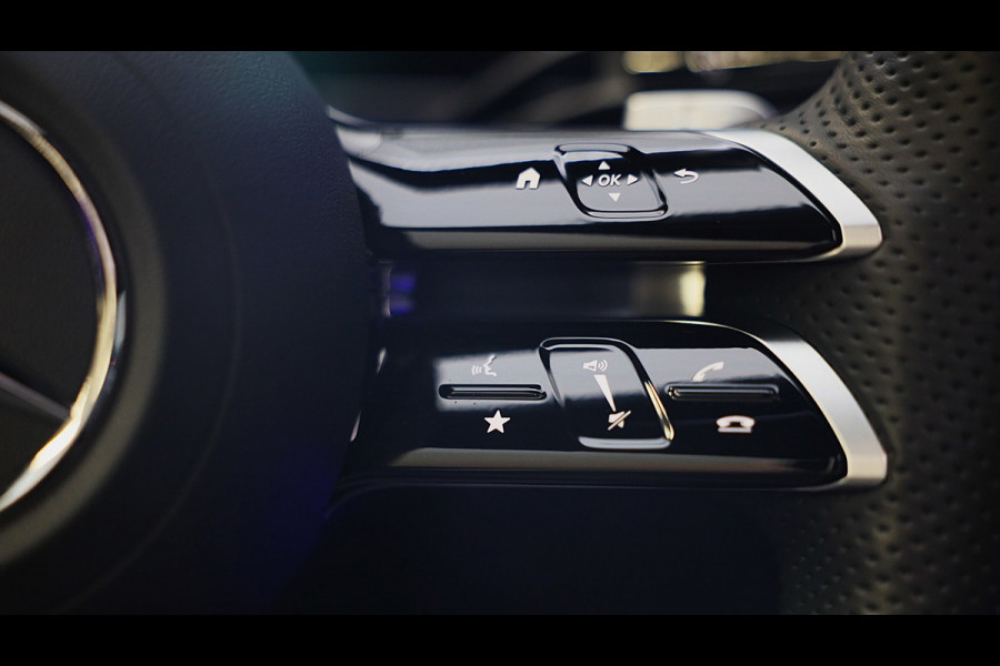 Mercedes-Benz CLE Coupé 300 e AMG 53 Look / Acc / Massage / BURMESTER / Head Up / 360 Camera / Leder / Open Pano / Dig Light / 19