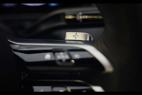 Mercedes-Benz CLE Coupé 300 e AMG 53 Look / Acc / Massage / BURMESTER / Head Up / 360 Camera / Leder / Open Pano / Dig Light / 19