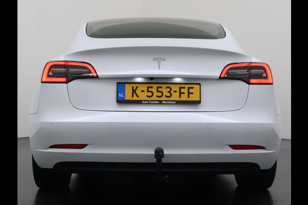 Tesla Model 3 SR+ 325PK LFP-Accu Trekhaak 19"Lmv AutoPilot Leer Pano-Dak Adaptive Cruise Lmv 18" Camera's Elektr.-Stuur+Stoelen+Spiegels+Geheu Ecc Navi Led DAB Voorverwarmen interieur via App Keyless One-Pedal-Drive Origineel Nederlandse Auto LFP accu dus 100% opladen!