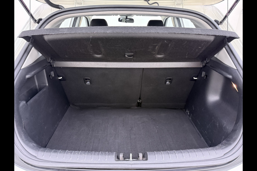 Kia Stonic 1.0 T-GDi 100PK Airco Navi Camera Apple Carplay Android Auto Cruise Control Pdc DynamicLine Lmv Led Isofix DAB Keyless Two-Tone Bluetooth Dealeronderhouden 1e Eigenaar Origineel Nederlandse Auto