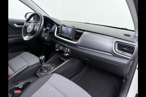Kia Stonic 1.0 T-GDi 100PK Airco Navi Camera Apple Carplay Android Auto Cruise Control Pdc DynamicLine Lmv Led Isofix DAB Keyless Two-Tone Bluetooth Dealeronderhouden 1e Eigenaar Origineel Nederlandse Auto