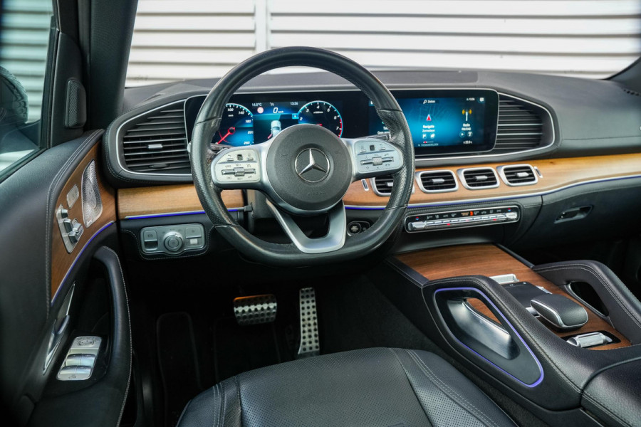 Mercedes-Benz GLE 450 4MATIC Premium Plus AMG Luchtvering Pano Treeplanken Navi Burmeister 22”