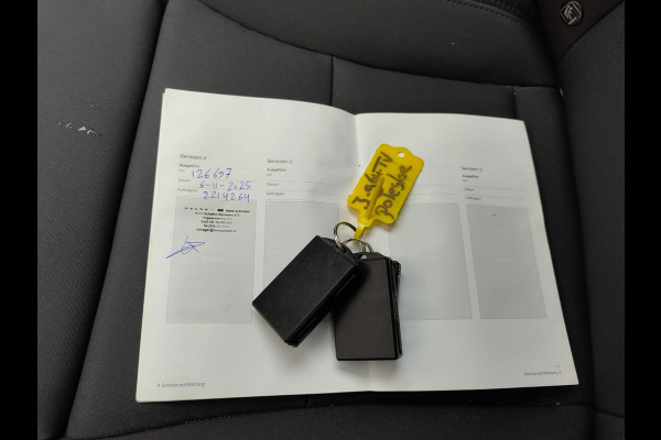 Polestar 2 Long Range Dual Motor 78kWh Panoramadak Adap.Cruise 360°Camera Navi Ecc Apple Carplay Android Auto Pdc Launch Edition Stoel+Stuurverwarming Lmv 19" Achterbankverwarming Keyless DAB Rijstrooksensor Origineel Nederlandse Auto