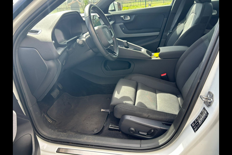 Polestar 2 Long Range Dual Motor 78kWh SOH 91% Panoramadak Adap.Cruise 360°Camera Harman&Kardon® Navi Ecc Apple Carplay Android Auto Pdc La Stoel+Stuurverwarming Lmv 19" Achterbankverwarming Keyless DAB Rijstrooksensor Dealeronderhouden 1e Eigenaar