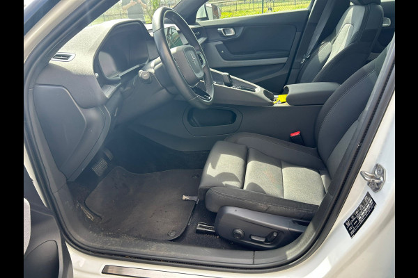 Polestar 2 Long Range Dual Motor 78kWh SOH 91% Panoramadak Adap.Cruise 360°Camera Harman&Kardon® Navi Ecc Apple Carplay Android Auto Pdc La Stoel+Stuurverwarming Lmv 19" Achterbankverwarming Keyless DAB Rijstrooksensor Dealeronderhouden 1e Eigenaar