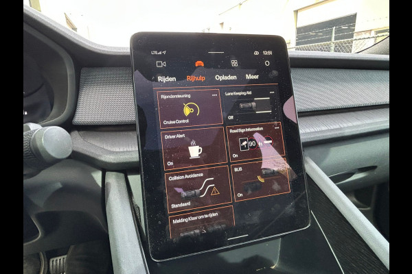 Polestar 2 Long Range Dual Motor 78kWh SOH 91% Panoramadak Adap.Cruise 360°Camera Harman&Kardon® Navi Ecc Apple Carplay Android Auto Pdc La Stoel+Stuurverwarming Lmv 19" Achterbankverwarming Keyless DAB Rijstrooksensor Dealeronderhouden 1e Eigenaar