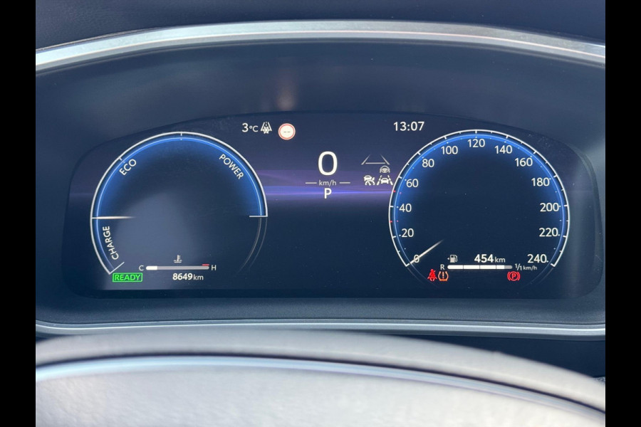 Toyota Corolla Cross 1.8 Hybrid Style | Dynamic, Elektrische achterklep, 18 inch, Keyless, Privacy glass