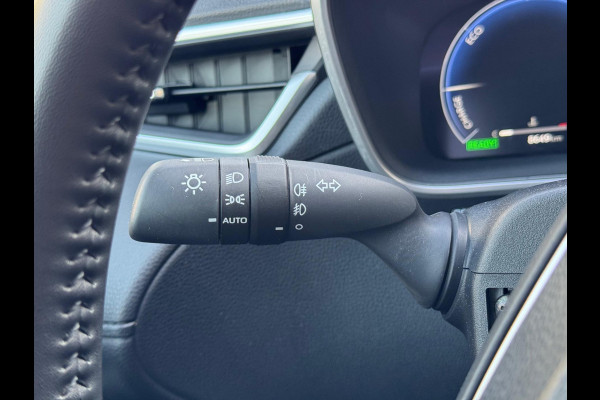 Toyota Corolla Cross 1.8 Hybrid Style | Dynamic, Elektrische achterklep, 18 inch, Keyless, Privacy glass