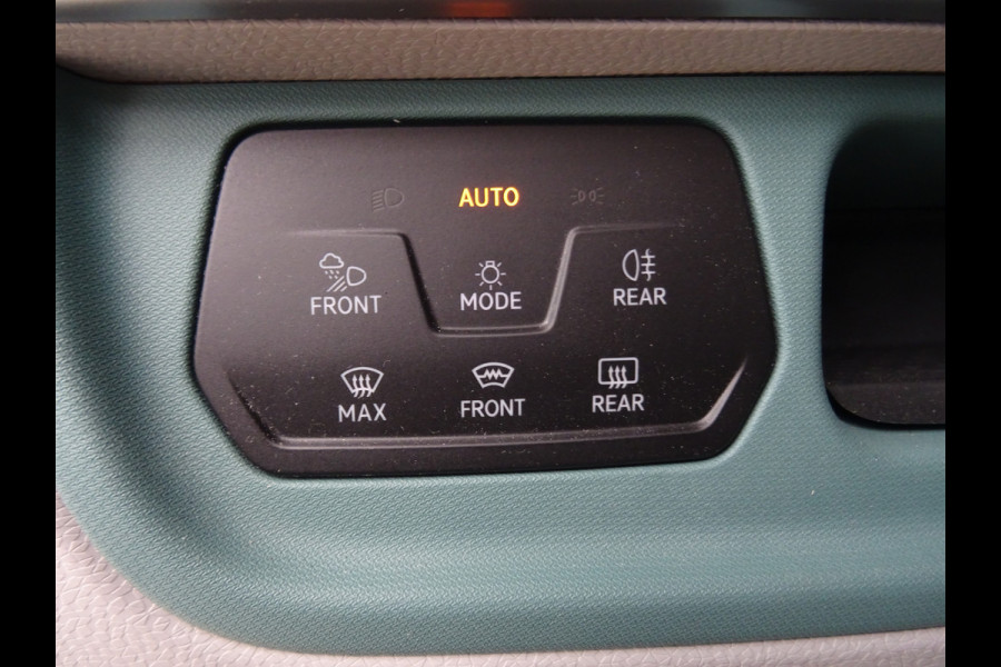 Volkswagen ID. Buzz Pro 77kWh * IQ LIGHT * MASSAGE * TREKHAAK !!