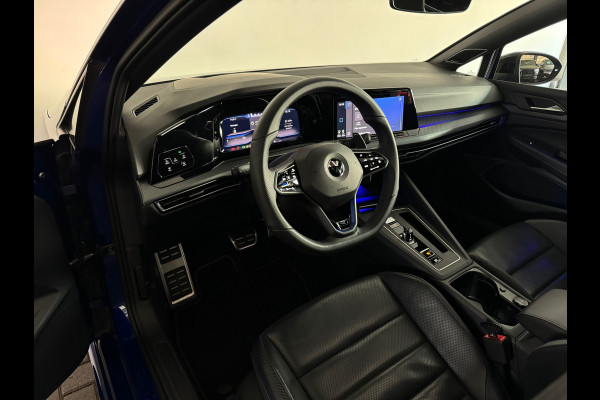 Volkswagen Golf 2.0 TSI R 4M Performance Pano|HuD|Memor|Akra