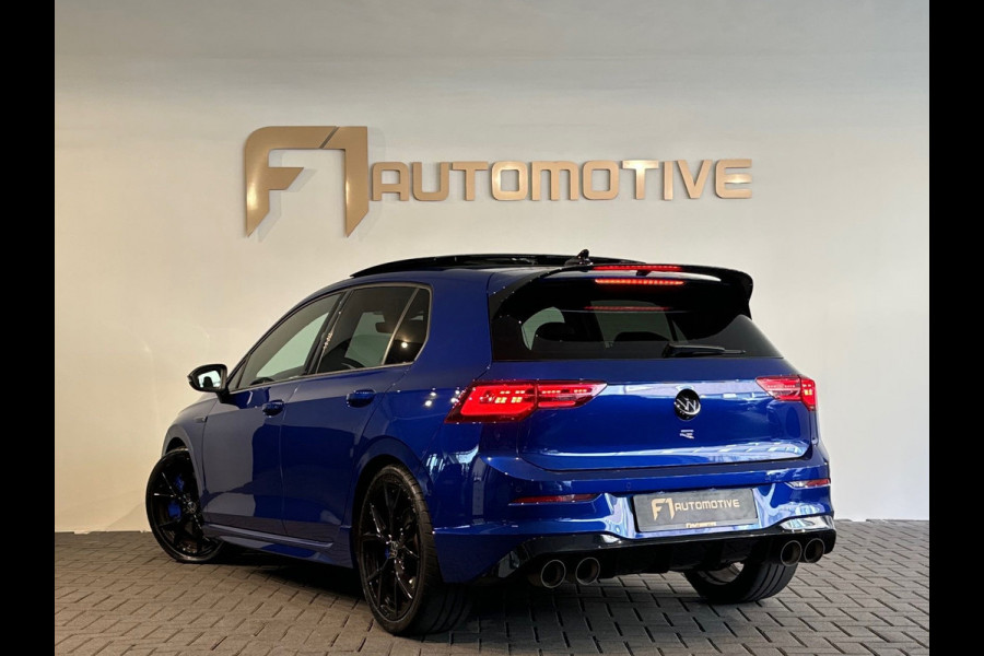 Volkswagen Golf 2.0 TSI R 4M Performance Pano|HuD|Memor|Akra