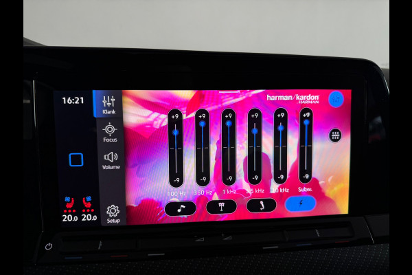 Volkswagen Golf 2.0 TSI R 4M Performance Pano|HuD|Memor|Akra