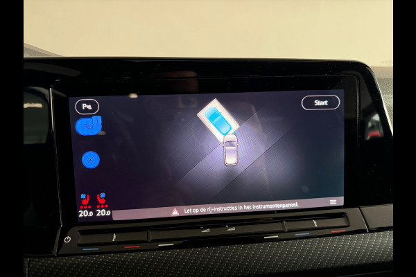 Volkswagen Golf 2.0 TSI R 4M Performance Pano|HuD|Memor|Akra