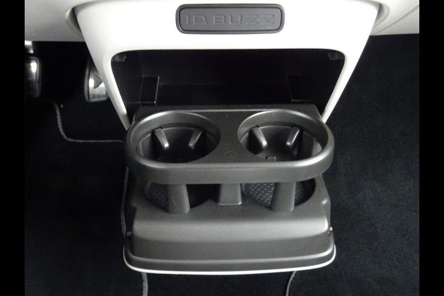 Volkswagen ID. Buzz Pro 77kWh * IQ LIGHT * MASSAGE * TREKHAAK !!