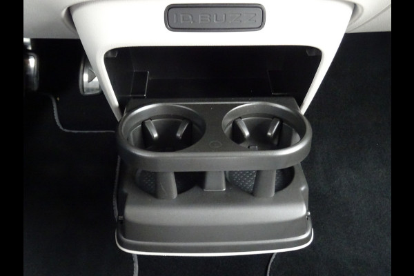 Volkswagen ID. Buzz Pro 77kWh * IQ LIGHT * MASSAGE * TREKHAAK !!